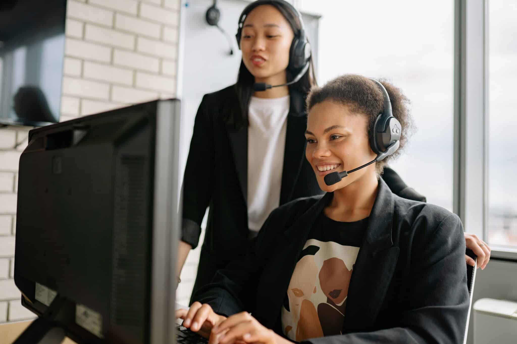 Intercom Fin Alternatives for Ecommerce Customer Support